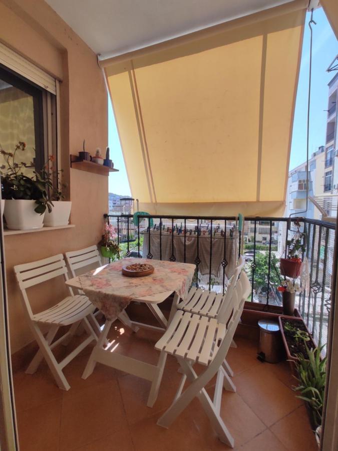 Apartament Ag *