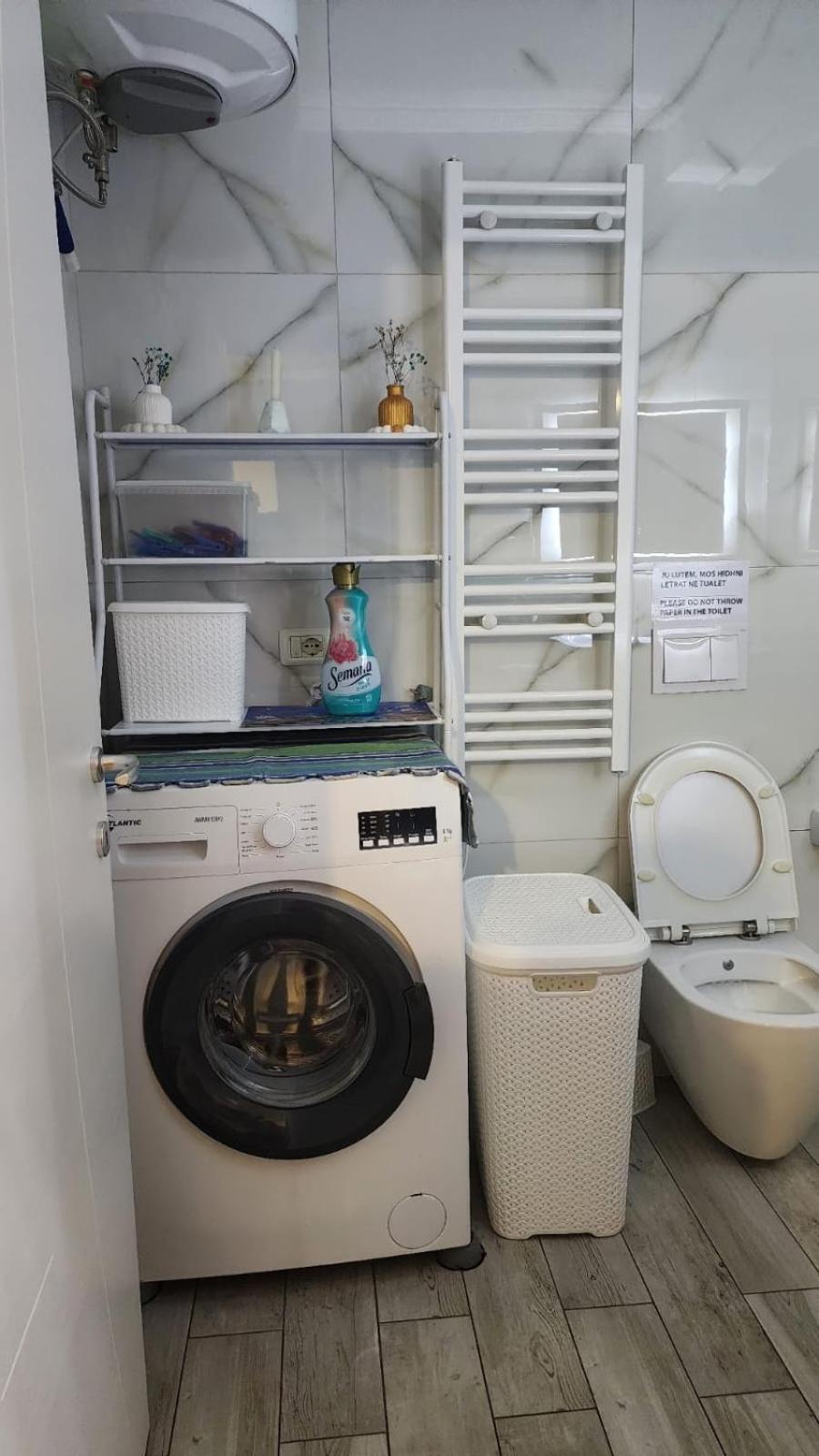 Ag Apartament Golem (Tirana)