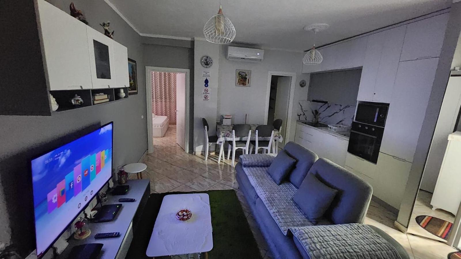 Ag Apartament Golem (Tirana)
